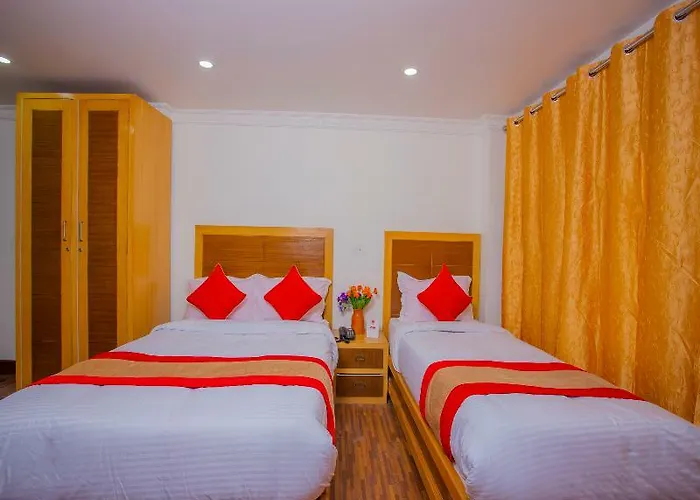 Oyo 318 Pancha Buddha Hotel 2*