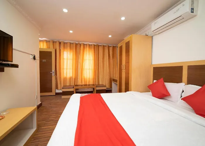 Hotel Oyo 318 Pancha Buddha 2*